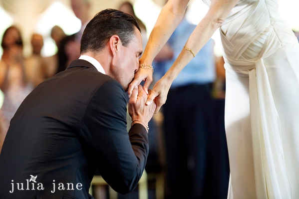 Intimate Wedding Photography by Connecticut Wedding Photographer Julia Jane Studios  